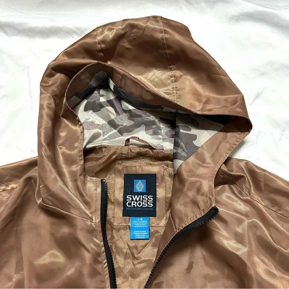 Swiss Cross Windbreaker Large. - Picture 2 of 7